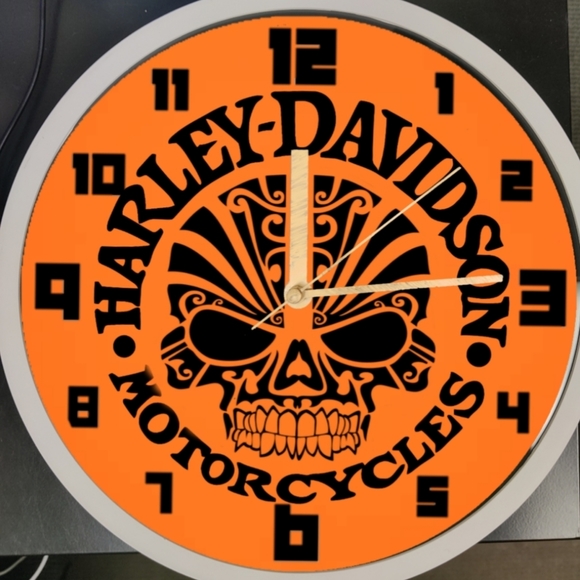 COPY - Harley Davidson black skull clock - Picture 3 of 4